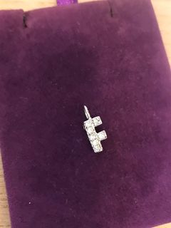 （分類：）位於 。 由 celiaperreau 提交（商品編號 1154858652，圖片 1）。簡介： 。