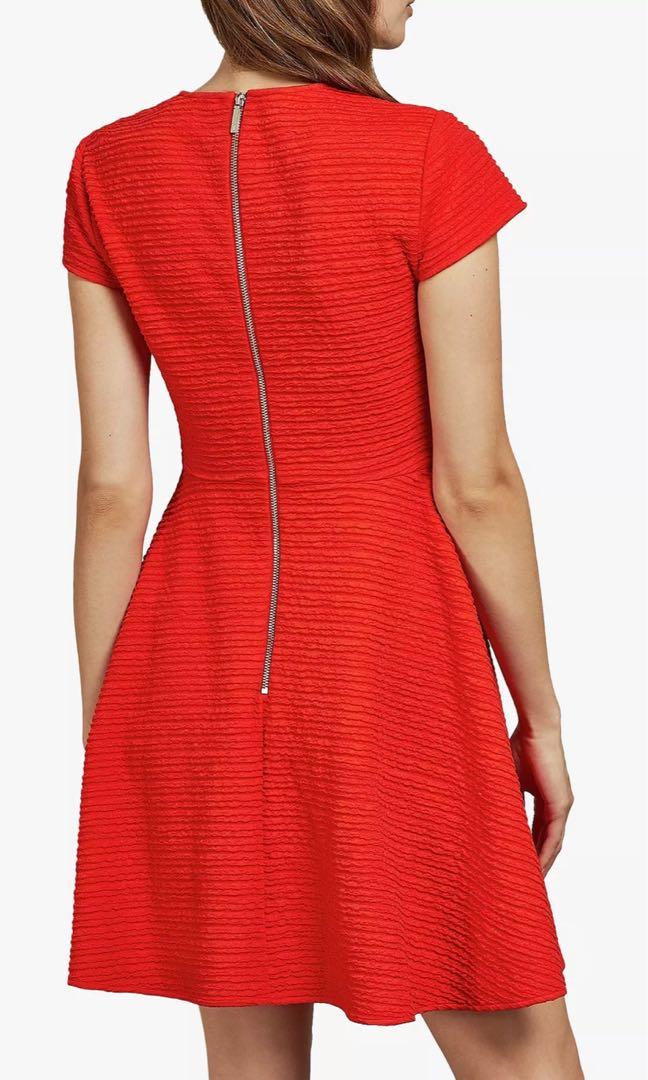 Ted Baker (Category: Clothes) located in Bradford West Gwillimbury. Submitted by matilda.karikari (Listing ID 1154929349, Image 2). Description: Ted Baker size 4(US 10).