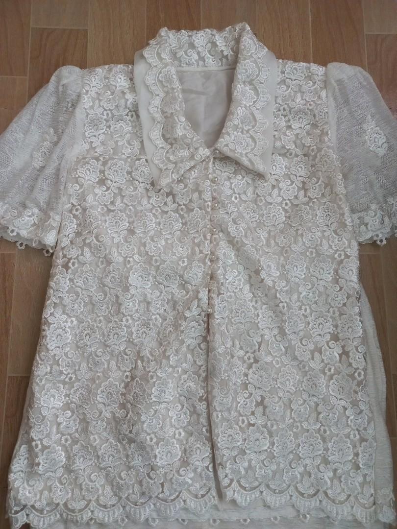 Plus size terno for wedding (Category: Sets or Coordinates) located in Lipa City. Submitted by abubotcorner (Listing ID 1154803348, Image 2). Description: Used once for a wedding (principal sponsor) classy material Issue: missing 3 pearl buttons, brownish part at the back of the blouse (doesn't look like stain, looks like the original color of the thread used was flawed) Measurements: BLOUSE: shoulder 16" armpit to armpit 22" length 28" PENCIL SK