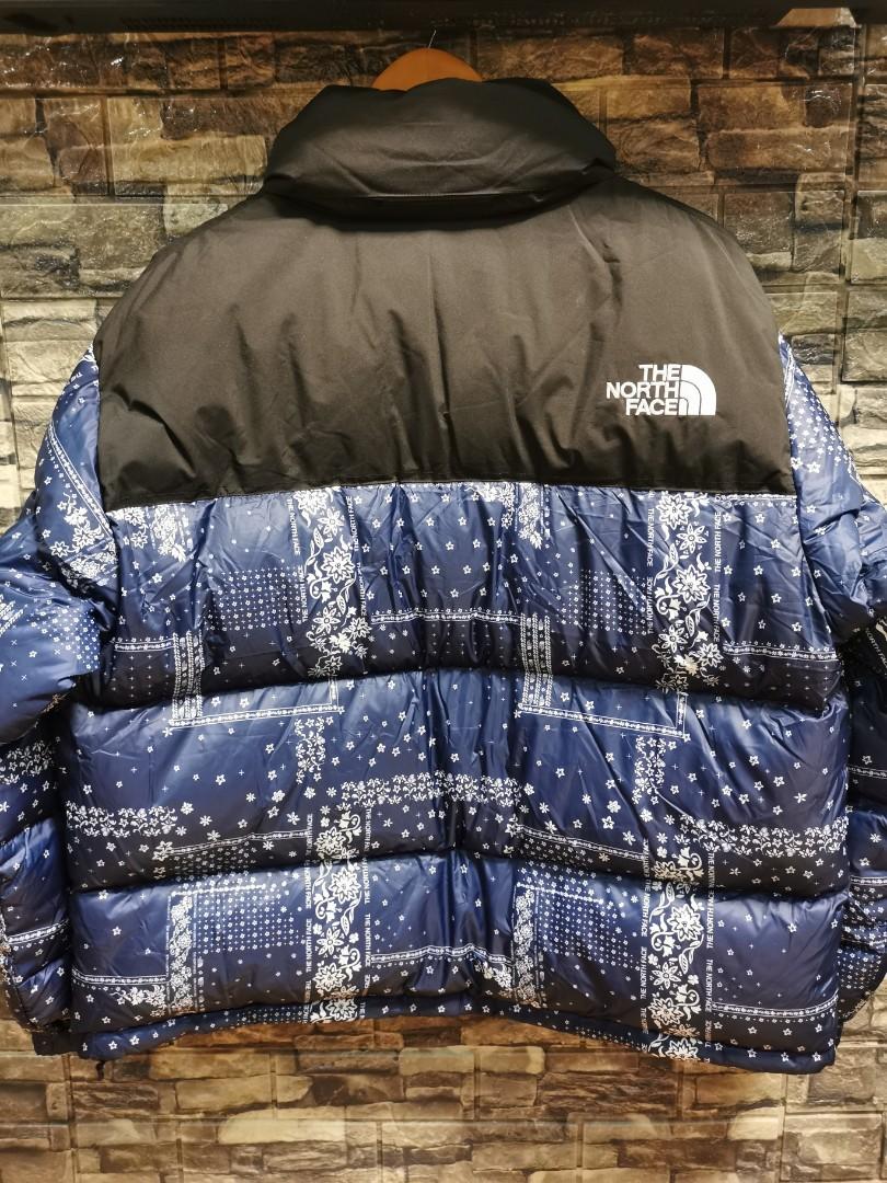 The north top face paisley nuptse