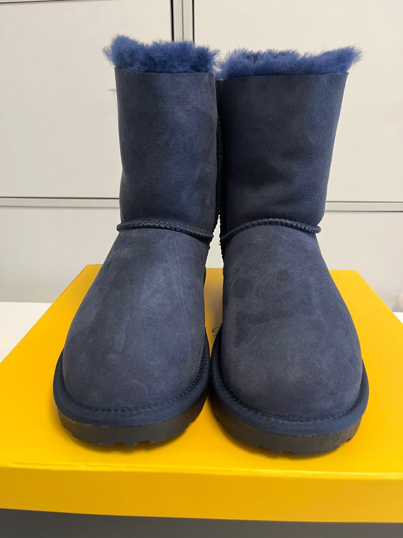 Navy ugg boots clearance