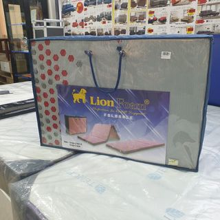 Lion mattress outlet in a box