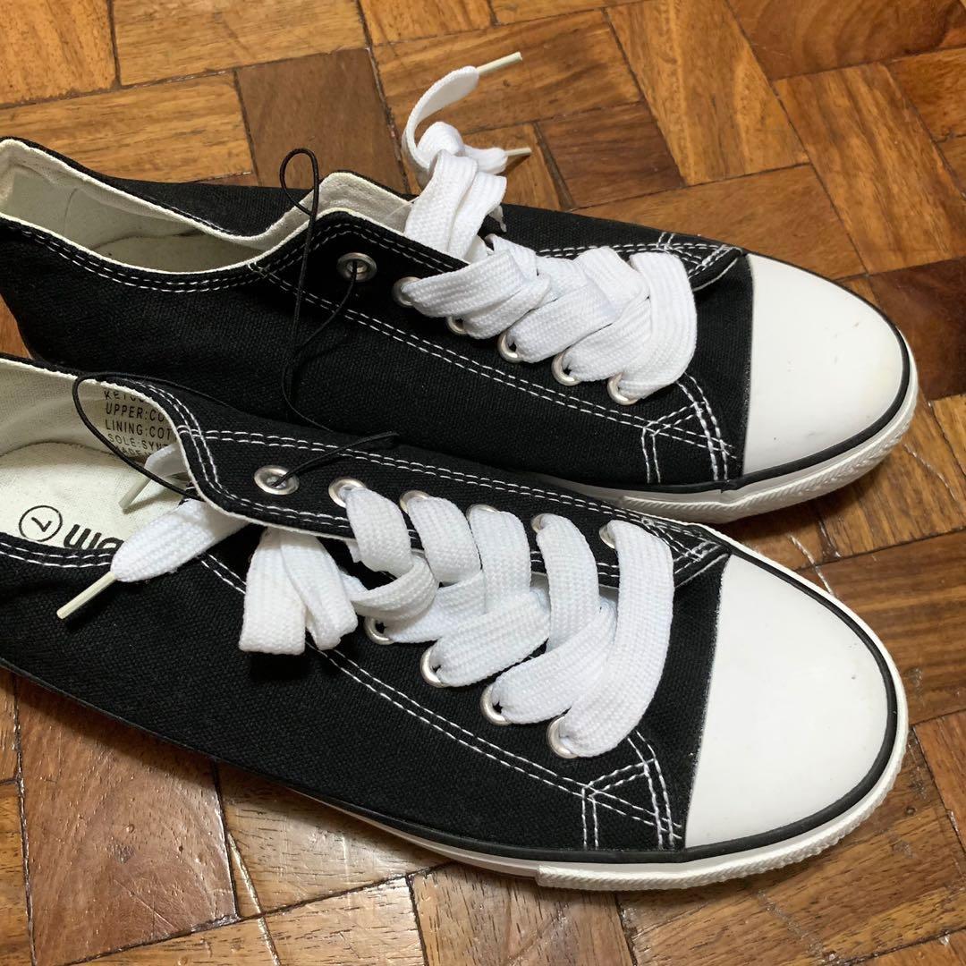 WaveZone Black Contrast Stitch Sneakers Size 7 Chucks Women s