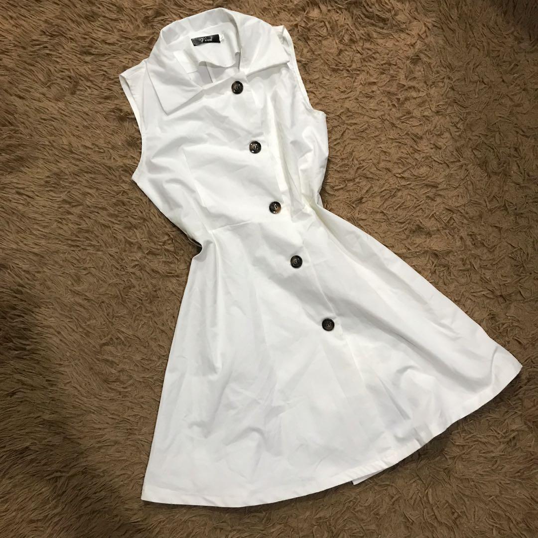 White Button Down Dress, Women's Fashion, Dresses & Sets, Dresses on