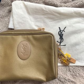 （分類：）位於 。 由 qqttii 提交（商品編號 1154793165，圖片 1）。簡介： 。