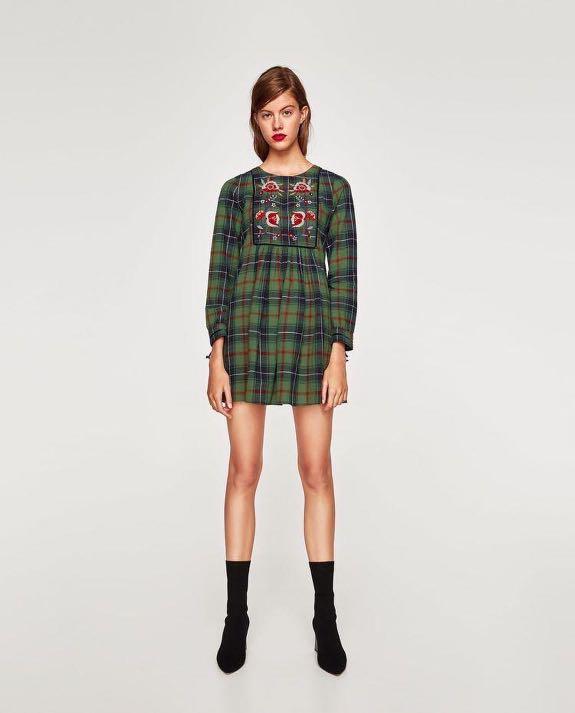 Zara embroidery green, Fesyen Wanita 
