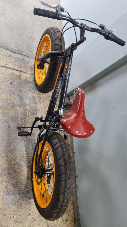 Mongoose compac sales fat tire bike
