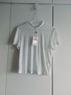 （分類：）位於 。 由 discount.trader 提交（商品編號 1141975420，圖片 1）。簡介： 。