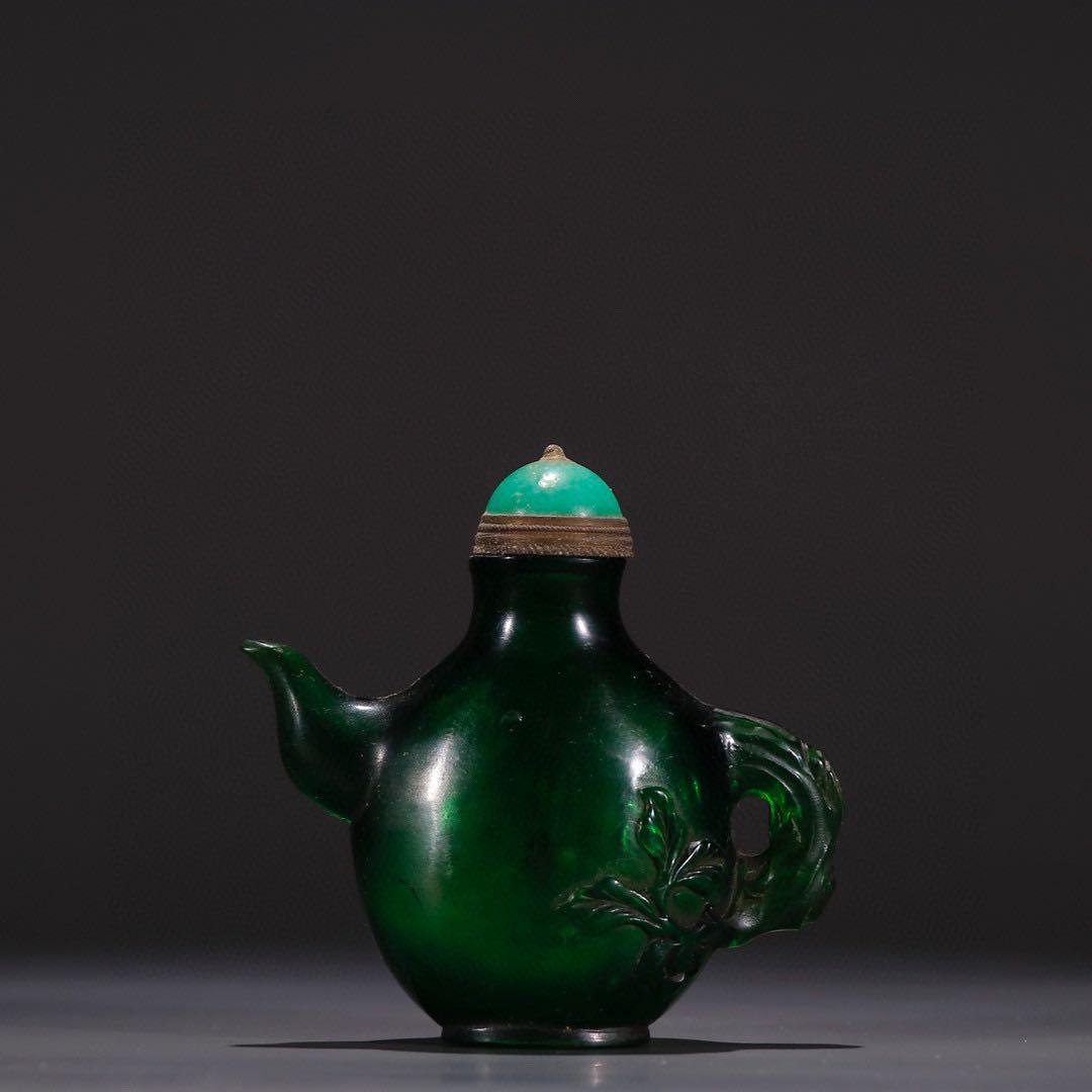 老琉璃雕蝙蝠紋茶壺型鼻煙壺, 興趣及遊戲, 收藏品及紀念品, 古董收藏