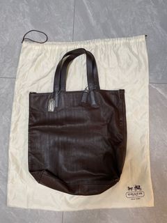 （分類：）位於 。 由 finn17 提交（商品編號 1155060970，圖片 1）。簡介： 。