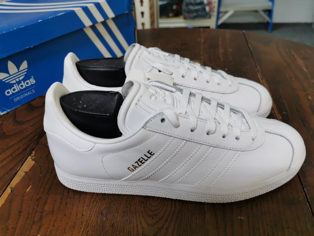 ADIDAS GAZELLE BB5498 2677 Men s Fashion Footwear Sneakers on