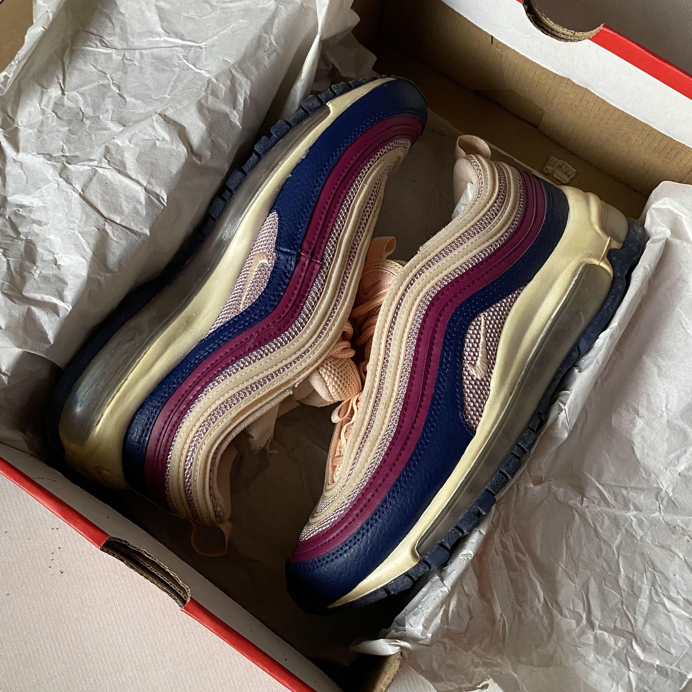 Nike women's air hot sale max 97 crimson/crimson/pink