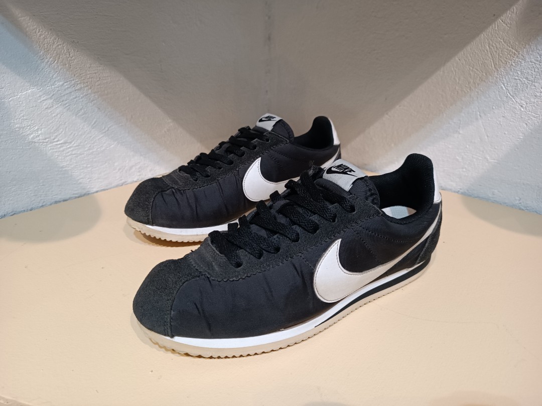 nike cortez authentic