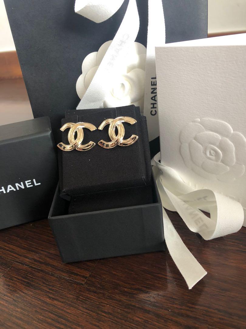 Neue Chanel Ohrringe  Gold Aktuelle Kollektion in RheinlandPfalz   OberOlm  eBay Kleinanzeigen ist jetzt Kleinanzeigen