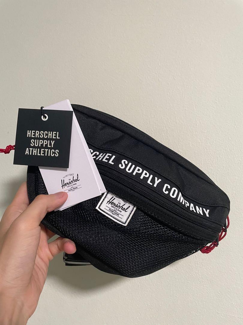 Nineteen hotsell hip pack