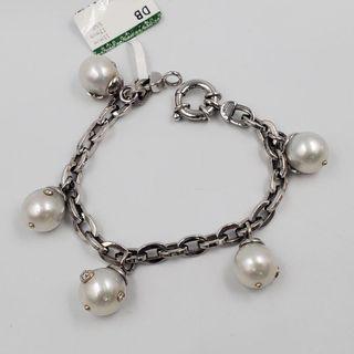 bracelet with pearls