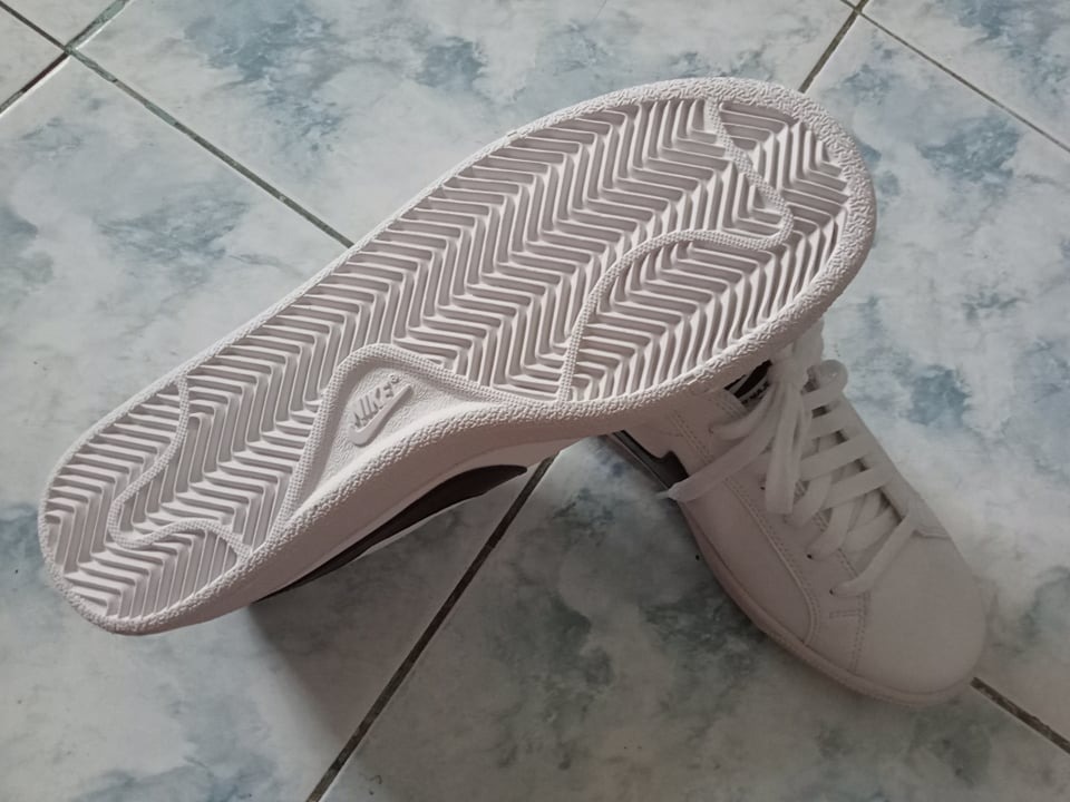 new nike style shoes