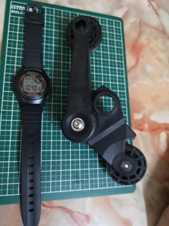 Brompton chain tensioner with jockey wheels, Sports Equipment, Bicycles