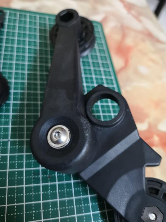 Brompton chain tensioner with jockey wheels, Sports Equipment, Bicycles