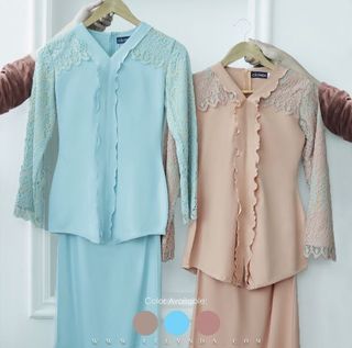 (Category: ) located in . Submitted by wardrobe_ (Listing ID 1155098182, Image 1). Description: .