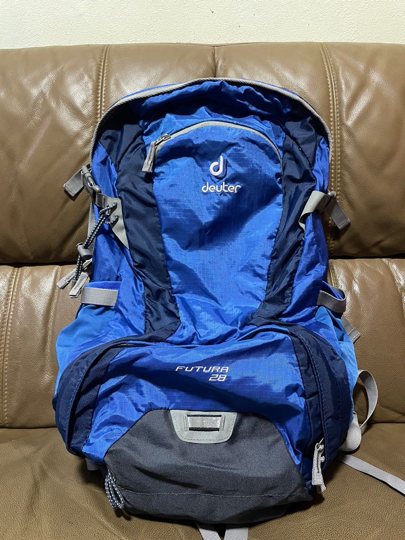 Daypack deuter futura 28 on sale
