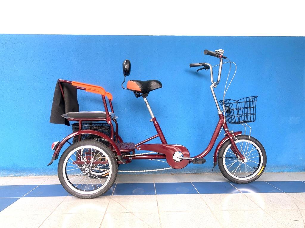 Dual seat adult tricycle clearance