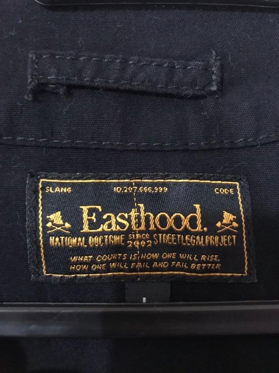 Easthood Round Collar Jacket (Category: Coats, Jackets and Outerwear) located in Ipoh. Submitted by afiflatif (Listing ID 1154977708, Image 3). Description: Brand Easthood Made In Indonesia Condition 9.7/10 Size L Black .