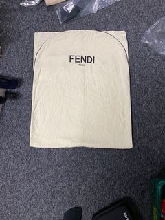 （分類：）位於 。 由 WEARme_Studio 提交（商品編號 1154984613，圖片 1）。簡介： 。