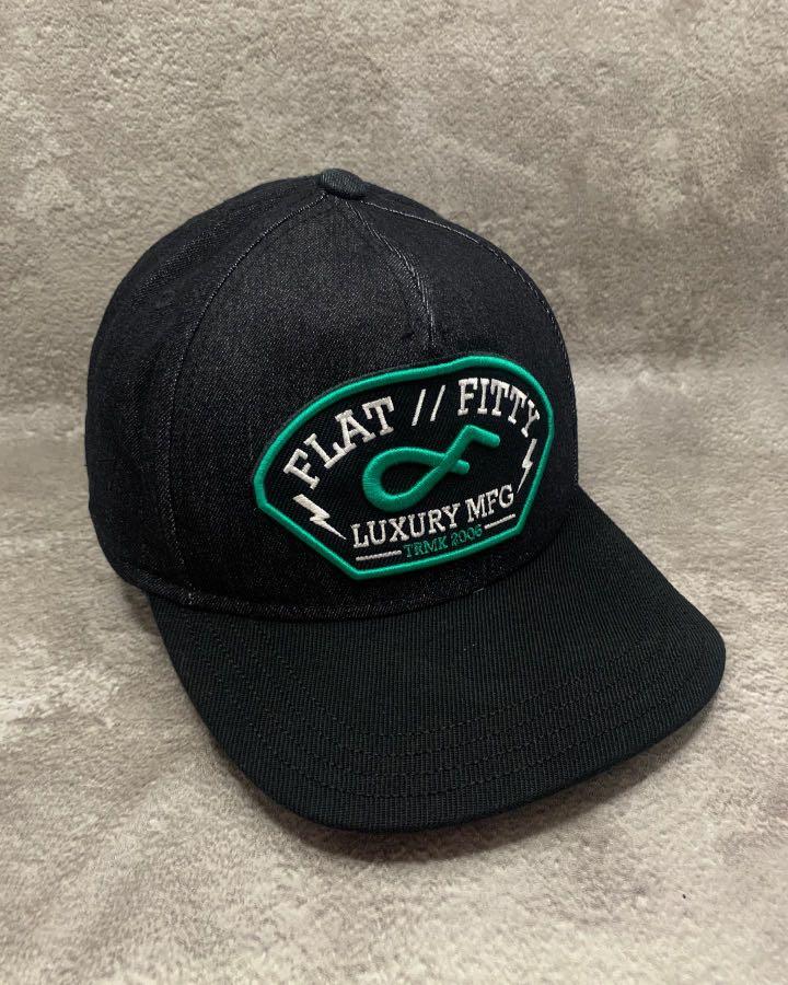 Flatfitty snapback, Fesyen Pria 