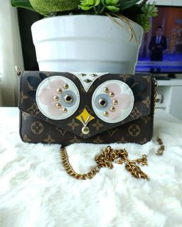 (Category: ) located in . Submitted by najabundlebranded (Listing ID 1155049922, Image 1). Description: .