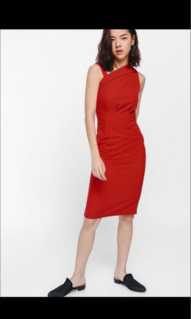 love bonito asymmetrical dress When the dresses fit this well, confidence follows. Shop these looks styled by the #LBCommunity via #linkinbio. As seen on @k_figuracion: