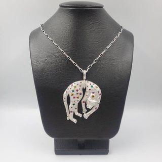 necklace with diamonds pendant