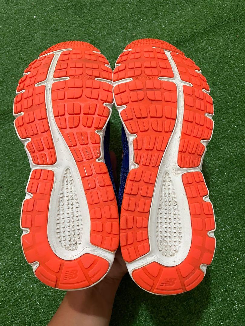 NEW BALANCE RUNNING Men s Fashion Footwear Sneakers on Carousell