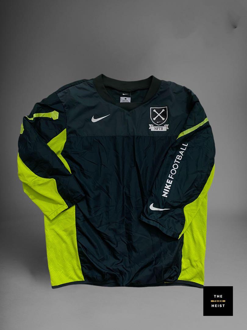 mens nike football training kit