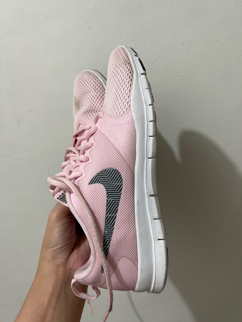 Nike Pink Training Shoes Rubber Shoes US 7 Women s Fashion