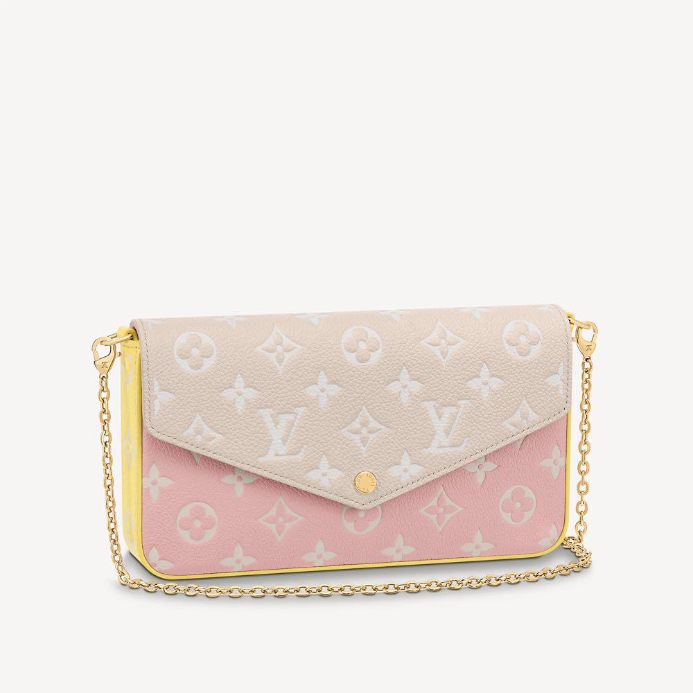 My first felicie pochette. I'm inlove with the pink lining ❤️ :  r/Louisvuitton