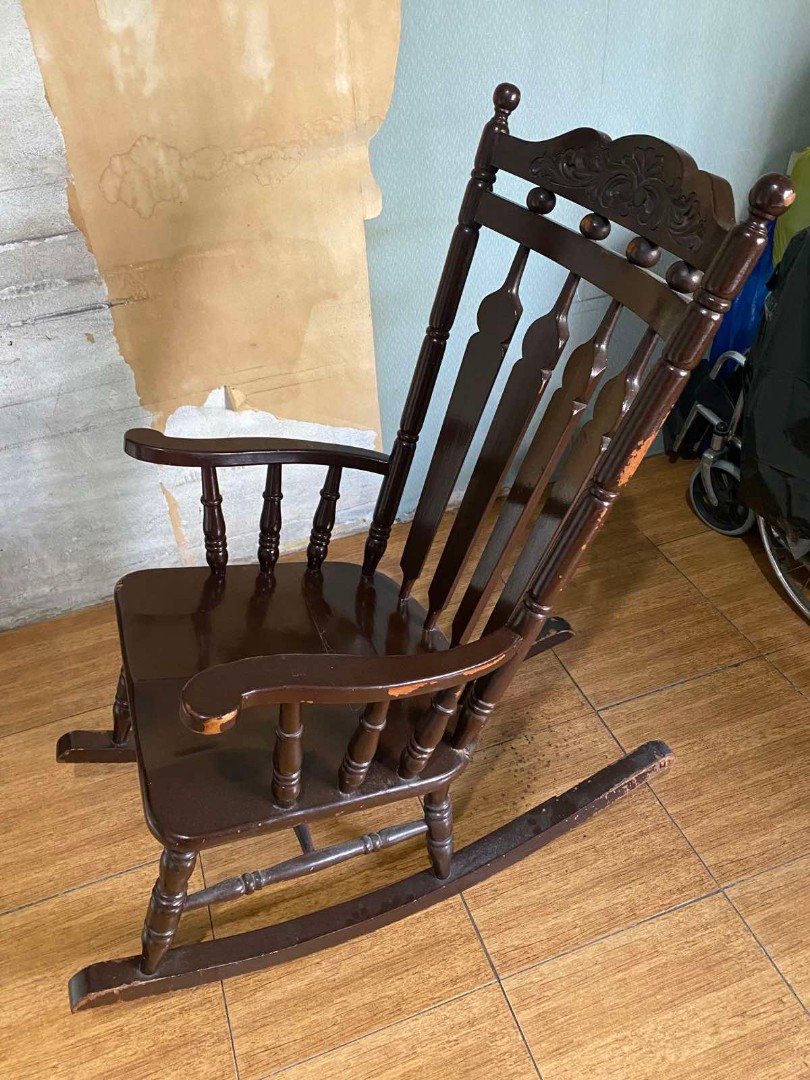 Preloved rocking chair store