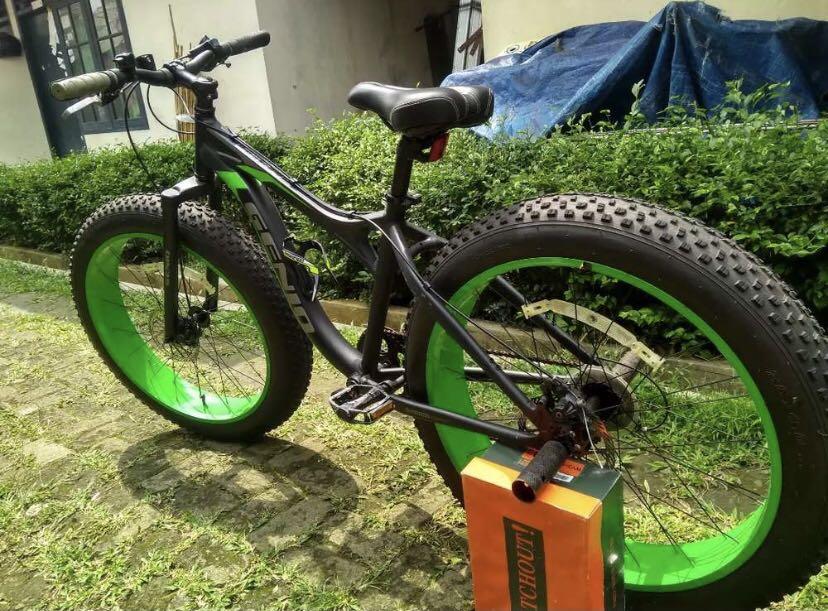 sepeda gunung fat bike fat boy merk Genio Olah Raga Sepeda di