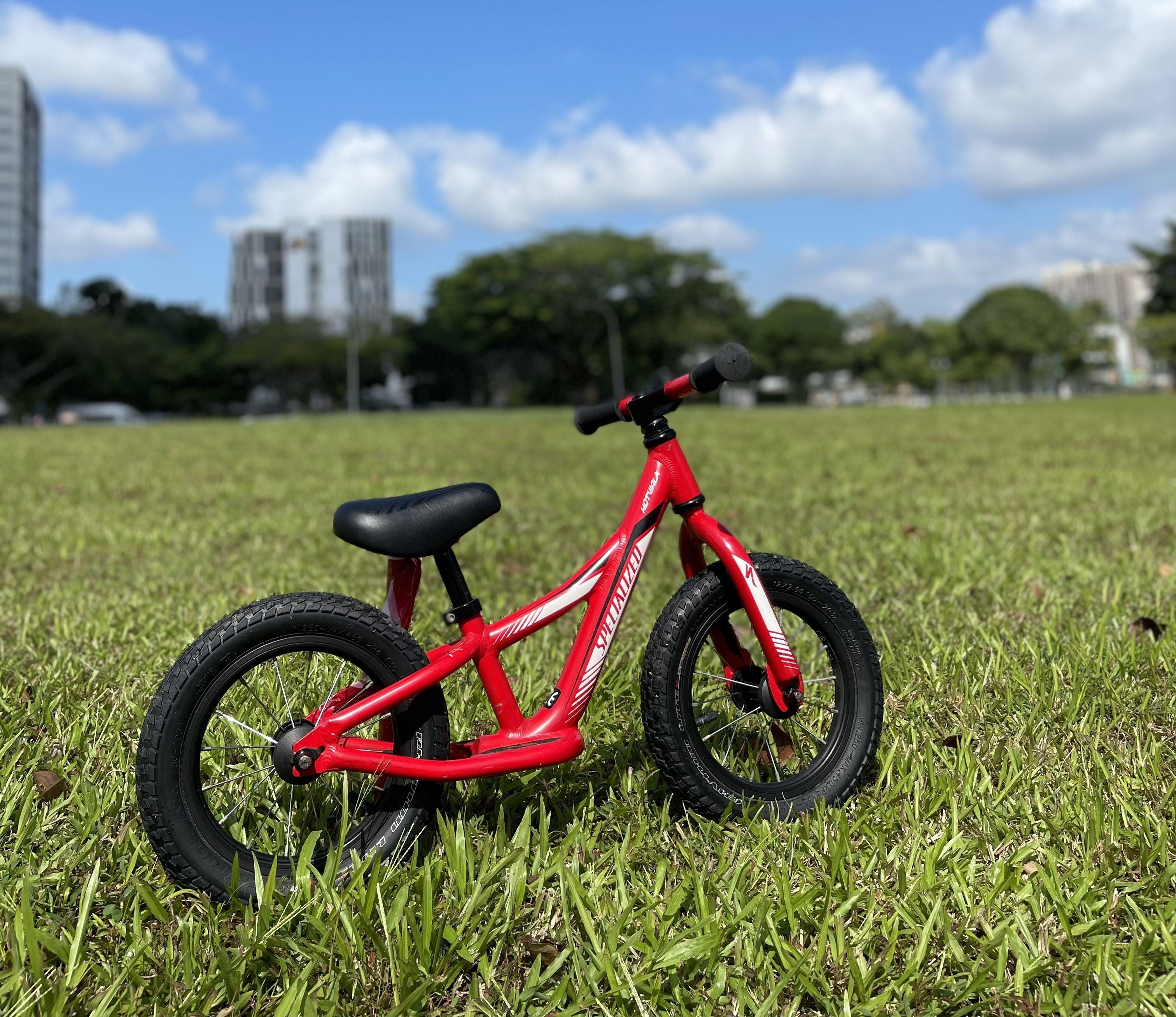 Specialized kids online balance bike