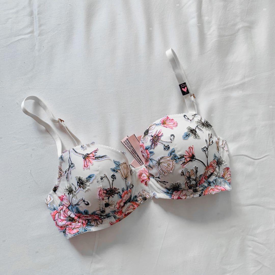 Victoria's Secret Dream Angels Floral Demi Lightly Lined Bra, Women's  Fashion, New Undergarments & Loungewear on Carousell