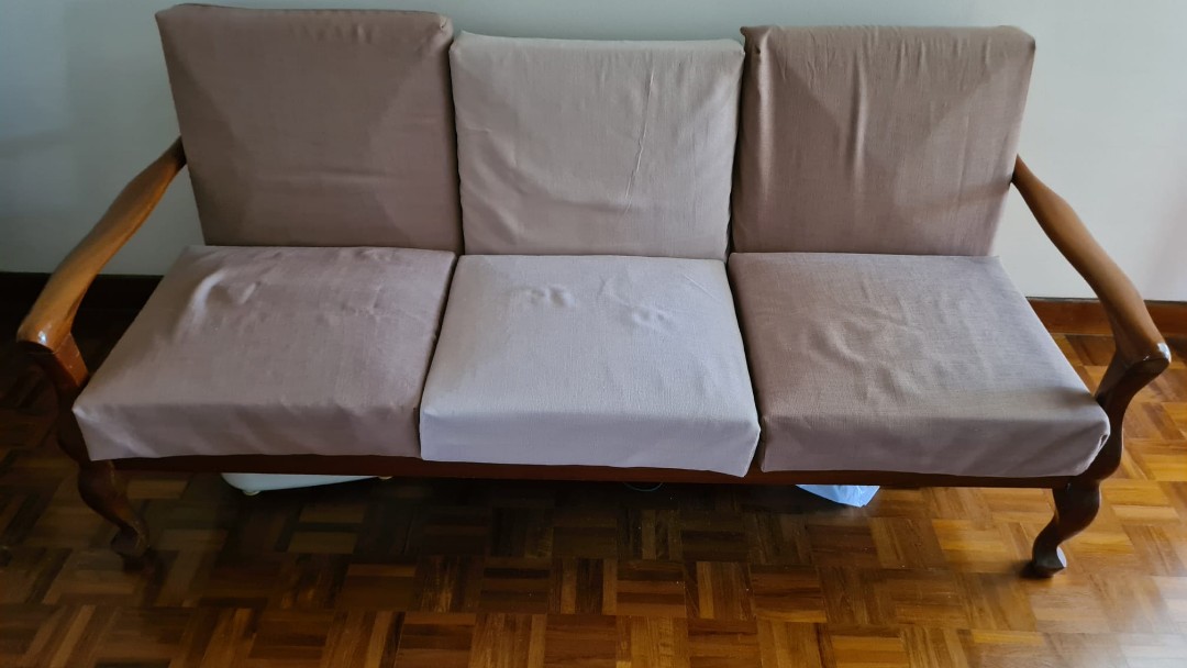 Vintage pak awang sofa, Furniture & Home Living, Furniture, Sofas on