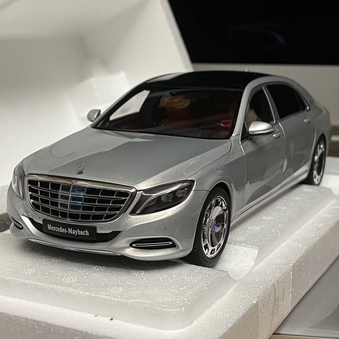 マイバッハマイバッハ 1/18スケールミニカー | santelaboratorio.com.br