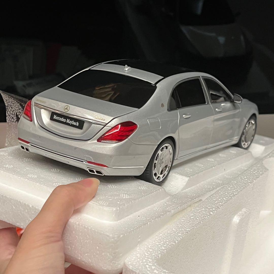 (Silver),　1:18　Class　Maybach　Games　AutoArt　on　Mercedes　Toys,　S　Hobbies　Toys　Carousell