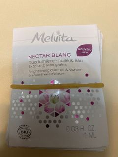 有40包 Melvita Sample nectar blanc brightening duo oil & water 化妝美容液64206383700097110