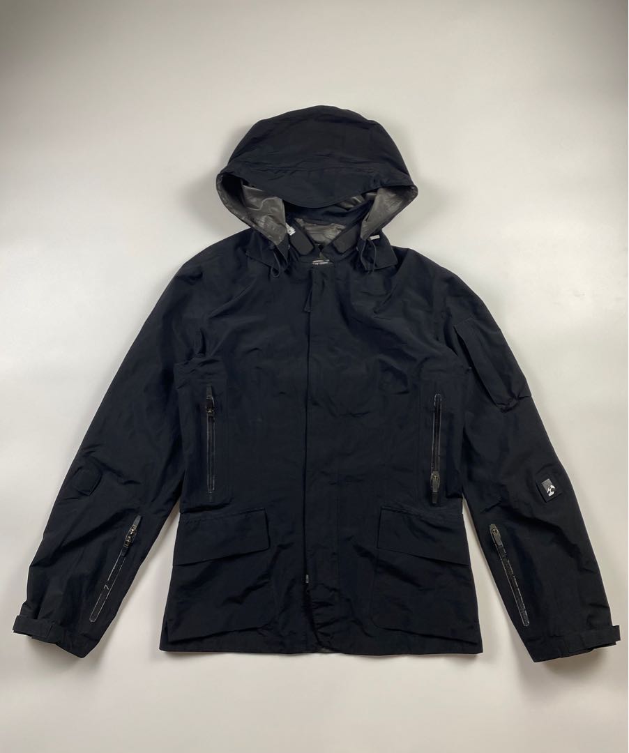 Acronym GT-J11 Jacket, Men's Fashion, Coats, Jackets and Outerwear on ...