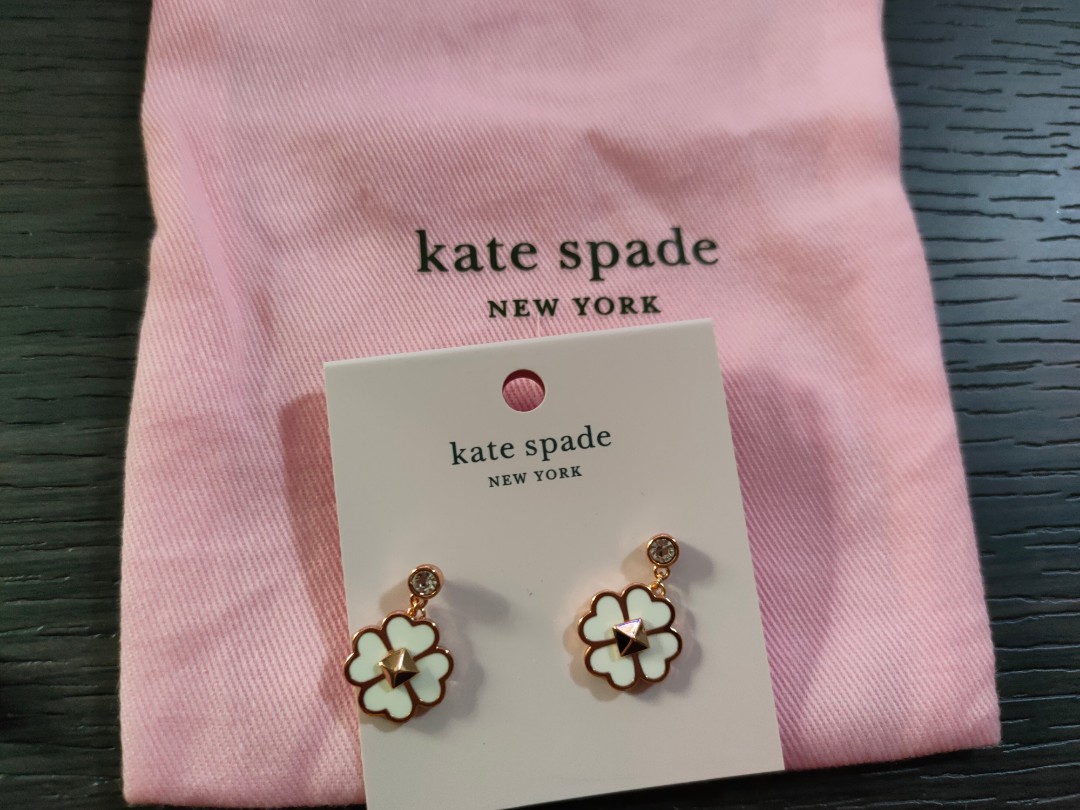 Authentic Kate Spade White Floral Dangling Earrings, Women's Fashion,  Jewelry & Organisers, Earrings on Carousell