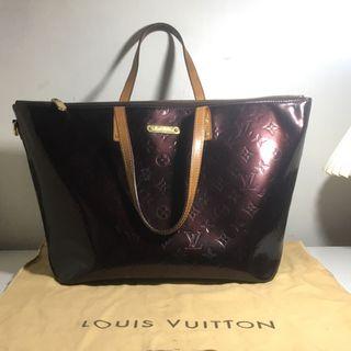 Louis Vuitton Amarante Monogram Vernis Bellevue GM Bag at 1stDibs
