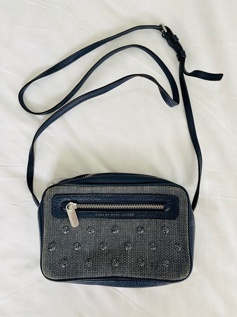 Authentic Marc Jacobs Sling Bag, Women's Fashion, Bags & Wallets, Cross ...