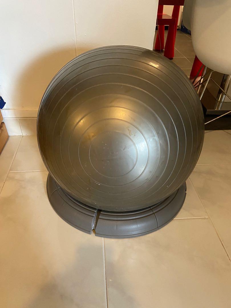 Big Yoga ball stand, Sports Equipment, Sports & Games, Racket & Ball