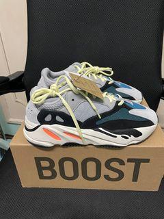 yeezy 700 wave runner 7.5